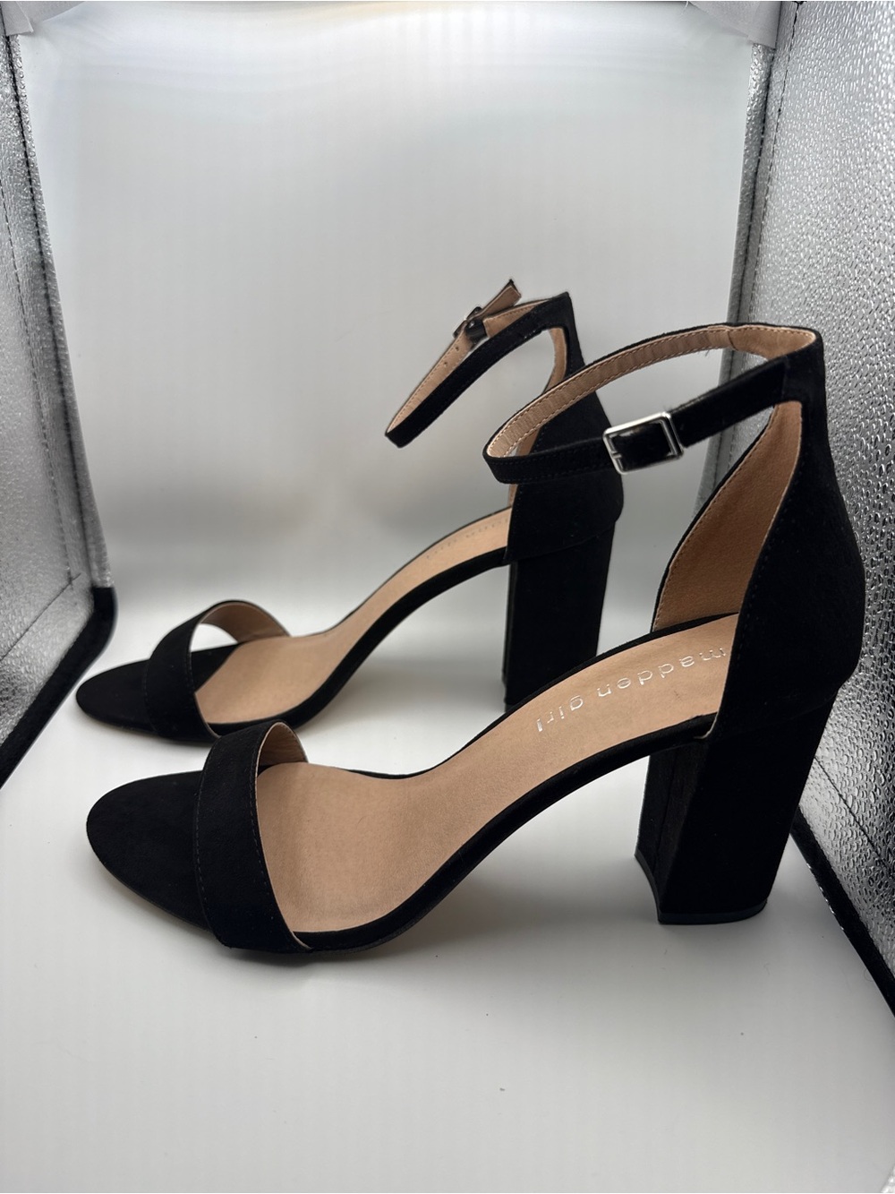 Madden Girl Black Suede Ankle Strap Block Heel Sandals 10 Chunky Minimalist